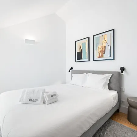 Guestready - D. Hugo Boutique